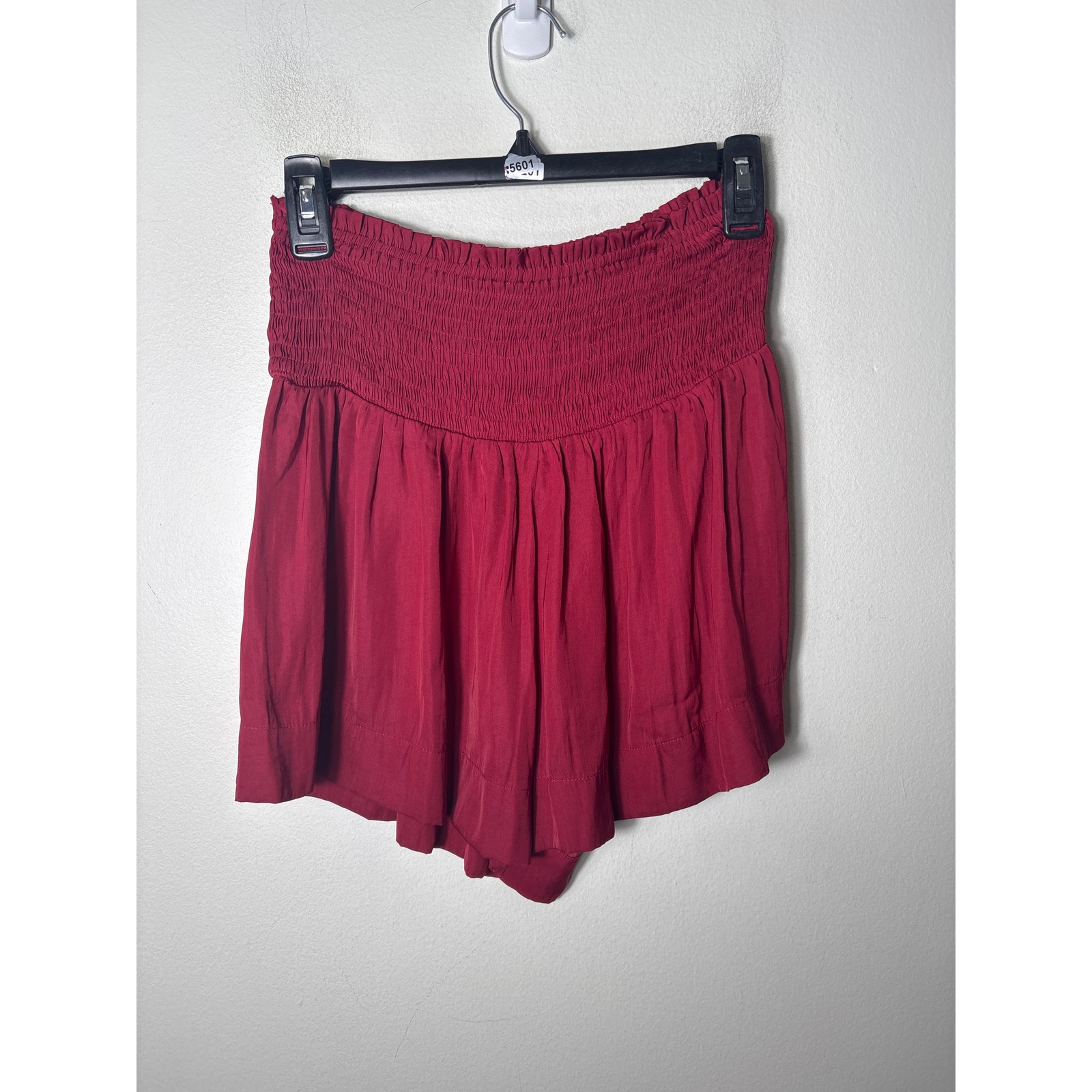 Tcec Crimson Red Smocked Flowy Short Shorts Sz S